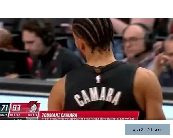 卡马拉单赛季进攻犯规破百 创历史新纪录超越瓦莱乔成为首位